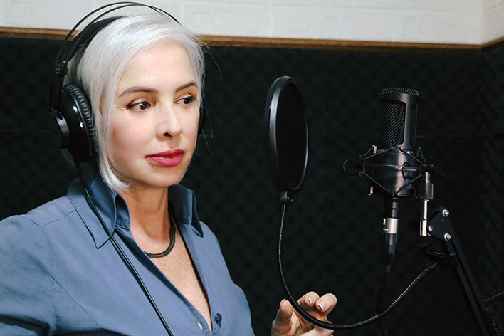 Equipamento Portátil e Fixo de Tradução Simultânea